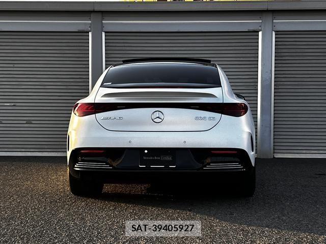Mercedes Benz EQE 2023-09 3771744-14