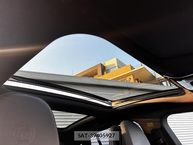 Mercedes Benz EQE 2023-09 3771744-7