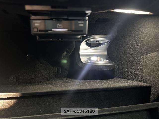 Mercedes Benz EQE 2023-05 4596052-9