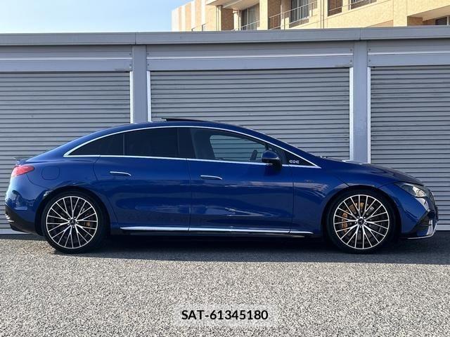 Mercedes Benz EQE 2023-05 4596052-15