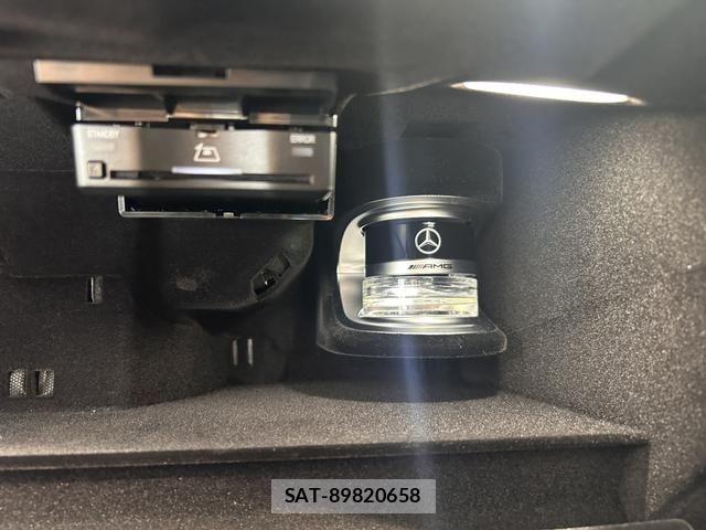 Mercedes Benz EQE 2022-11 6641926-9
