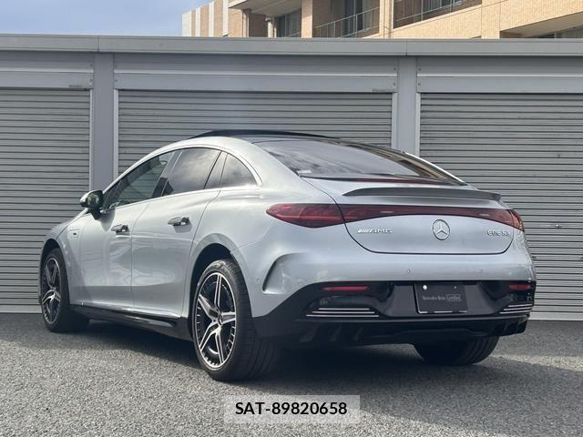 Mercedes Benz EQE 2022-11 6641926-2