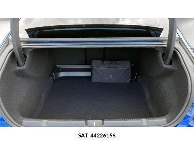 Mercedes Benz EQE 2023-04 6791221-8
