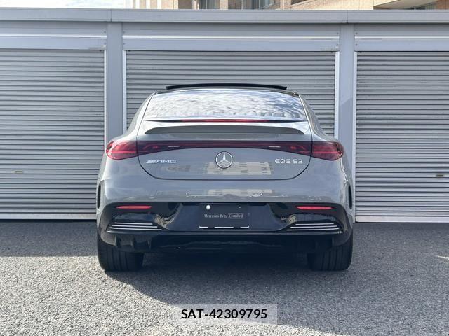 Mercedes Benz EQE 2023-04 7221457-14