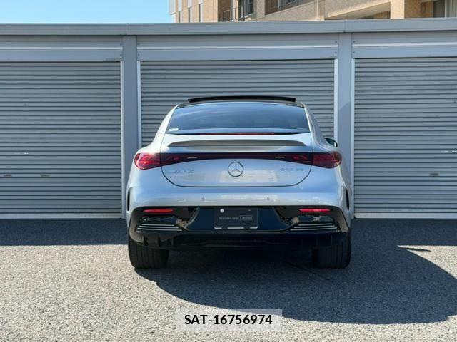 Mercedes Benz EQE 2024-02 7455608-13