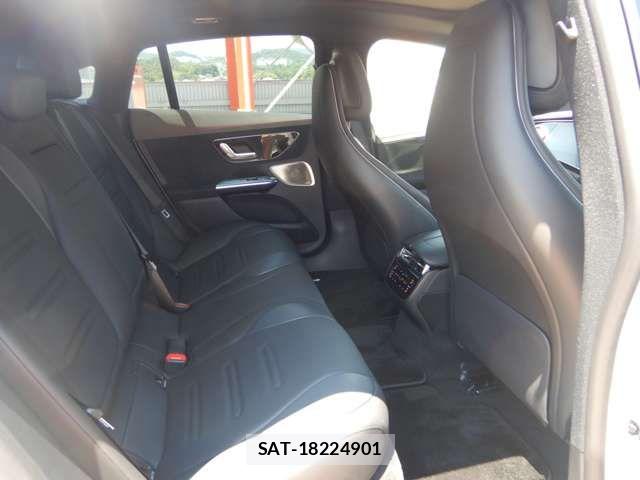 Mercedes Benz EQE 2022-12 7562404-16