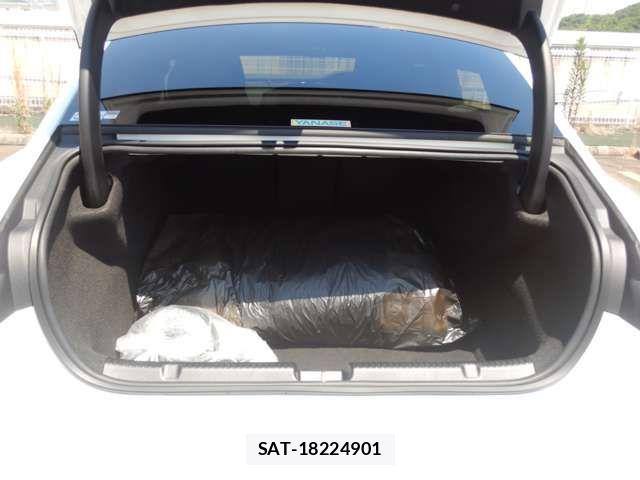 Mercedes Benz EQE 2022-12 7562404-17
