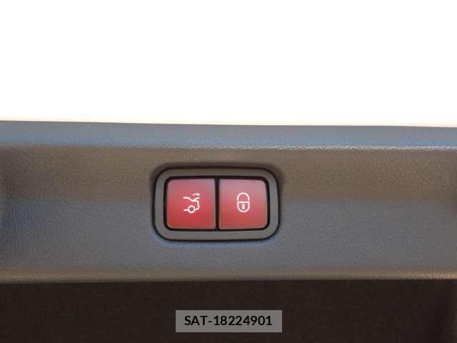 Mercedes Benz EQE 2022-12 7562404-19