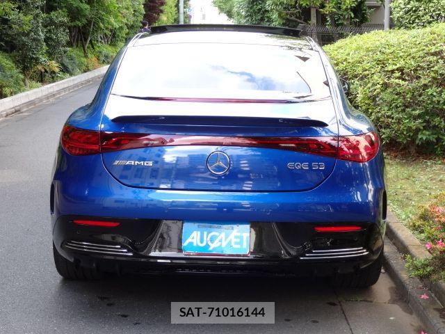 Mercedes Benz EQE 2023-02 7562403-9