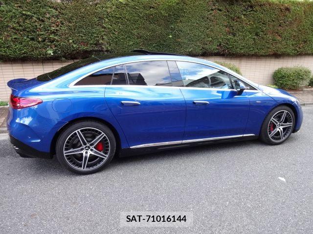 Mercedes Benz EQE 2023-02 7562403-6