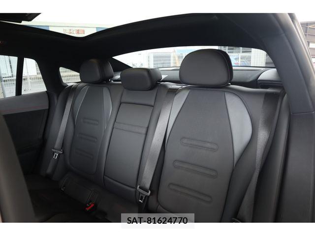 Mercedes Benz EQE 2023-08 7979866-13
