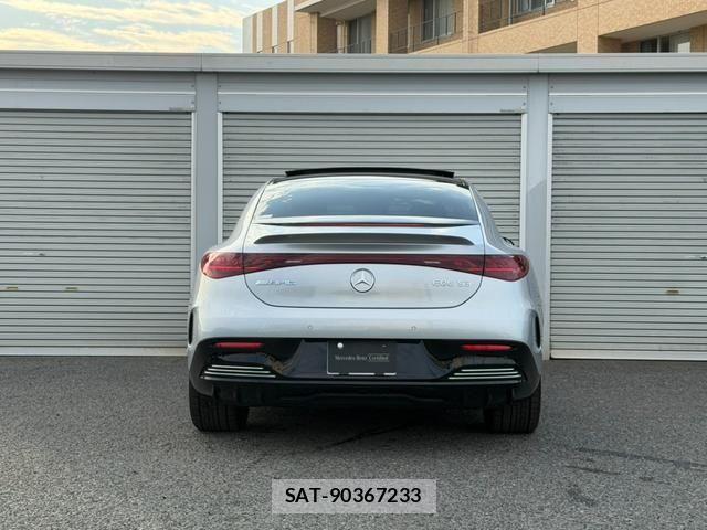 Mercedes Benz EQE 2023-09 8336683-14