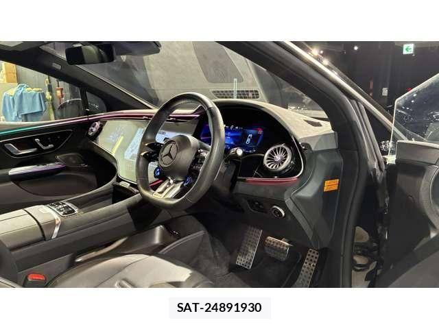 Mercedes Benz EQE 2023-06 8562576-6