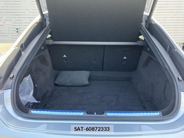 Mercedes Benz EQS 2024-03 7251433-8