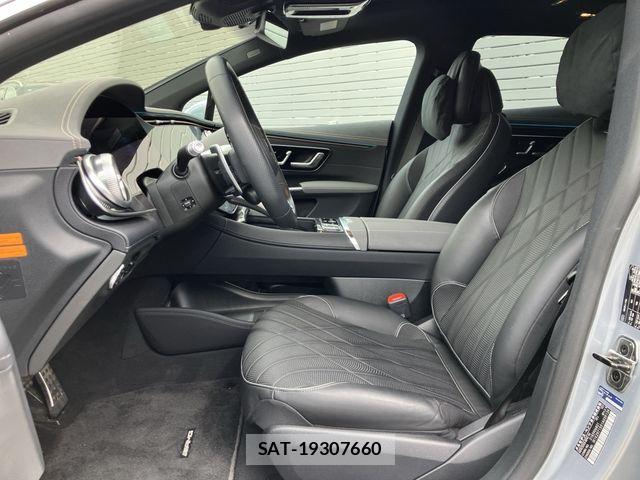 Mercedes Benz EQS 2024-03 7979870-6