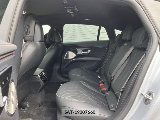 Mercedes Benz EQS 2024-03 7979870-7