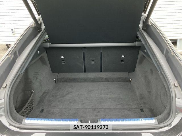 Mercedes Benz EQS 2024-03 7979872-8