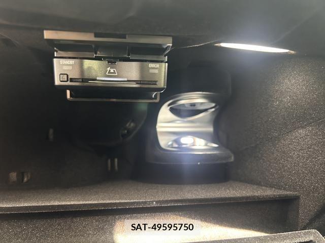 Mercedes Benz EQS 2024-03 8036613-12