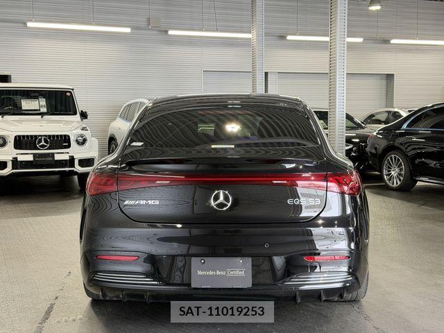 Mercedes Benz EQS 2024-03 8354901-3