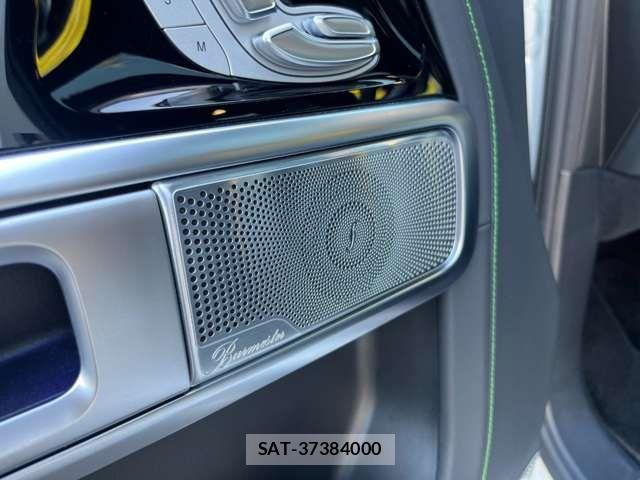 Mercedes Benz G-CLASS 2022-10 2082363-6