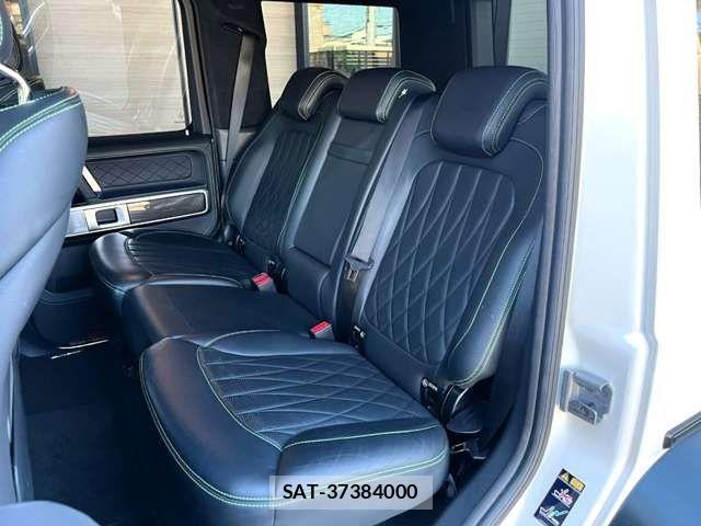 Mercedes Benz G-CLASS 2022-10 2082363-15