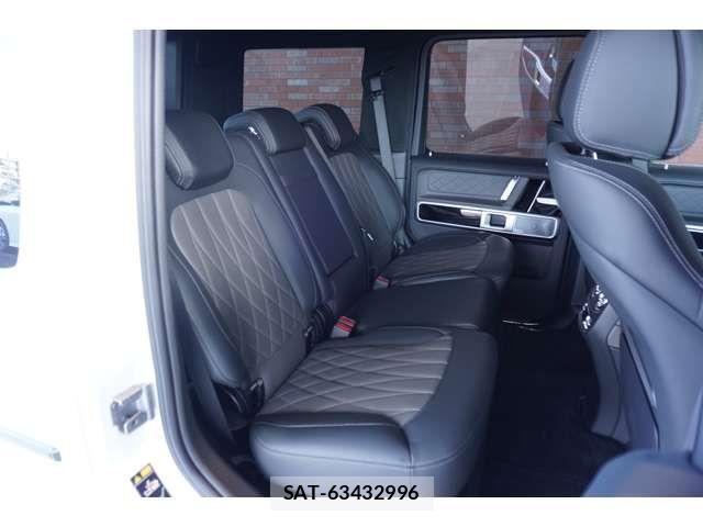Mercedes Benz G-CLASS 2023-04 2102918-6
