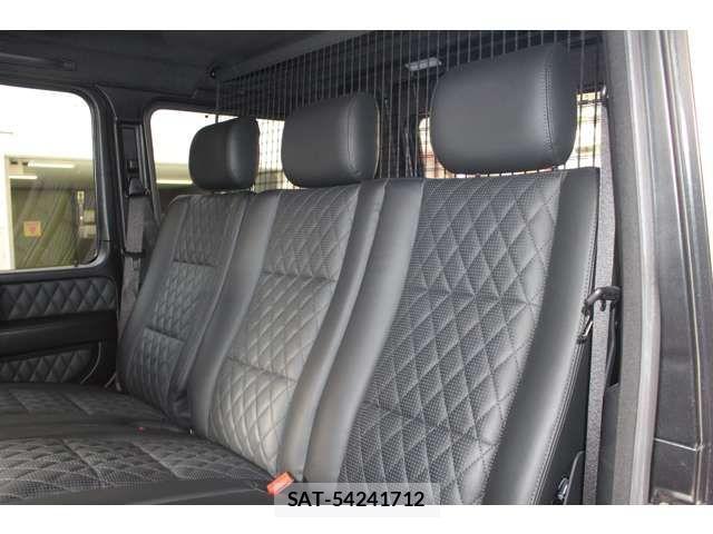 Mercedes Benz G-CLASS 2018-03 3833411-16