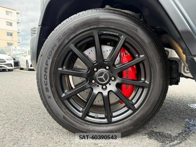Mercedes Benz G-CLASS 2024-03 8036617-18