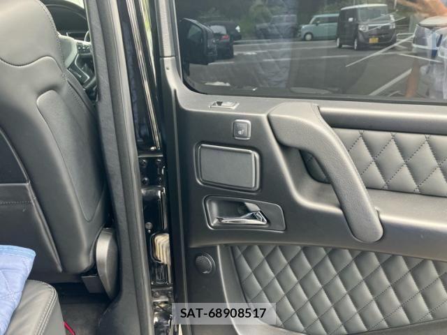 Mercedes Benz G-CLASS 2018-03 8036618-12