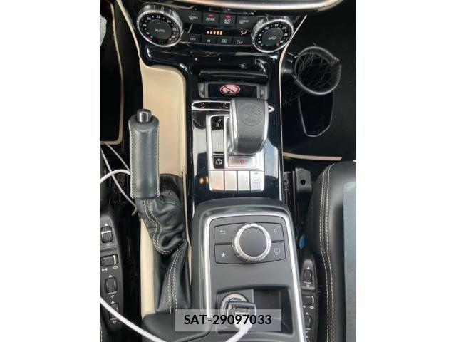 Mercedes Benz G-CLASS 2018-05 8208594-22
