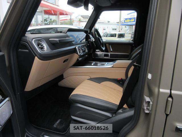 Mercedes Benz G-CLASS 2025-12 8208592-18