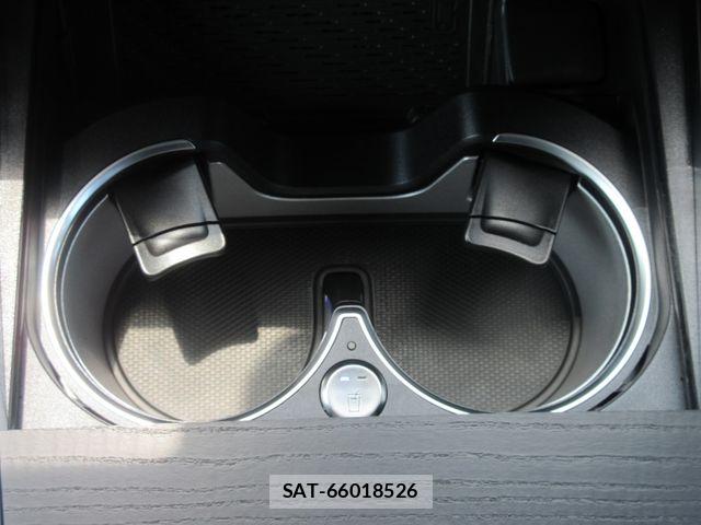 Mercedes Benz G-CLASS 2025-12 8208592-28