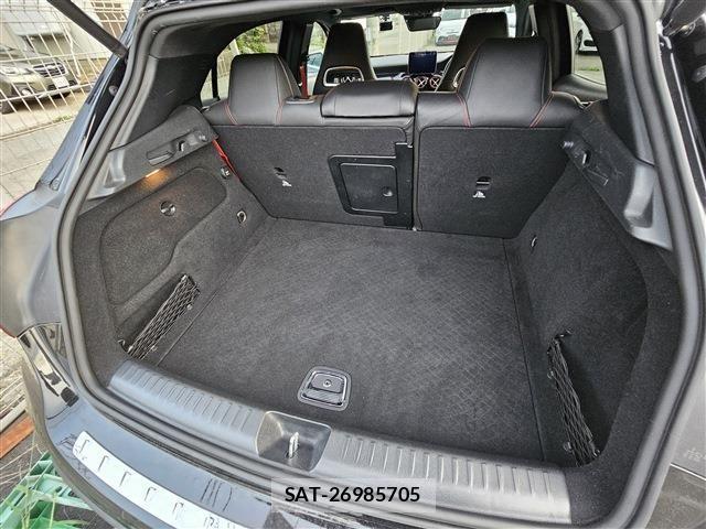 Mercedes Benz GLA-CLASS 2018-01 1429236-15