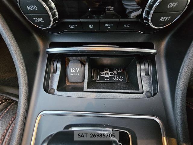 Mercedes Benz GLA-CLASS 2018-01 1429236-22