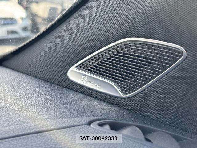 Mercedes Benz GLA-CLASS 2025-06 6012522-8