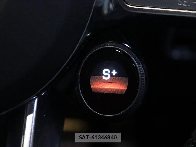 Mercedes Benz GLA-CLASS 2021-05 6641928-15