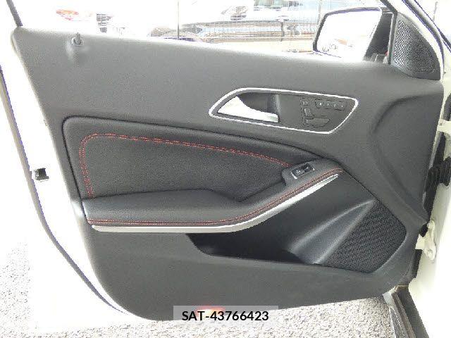 Mercedes Benz GLA-CLASS 2014-09 6791232-20