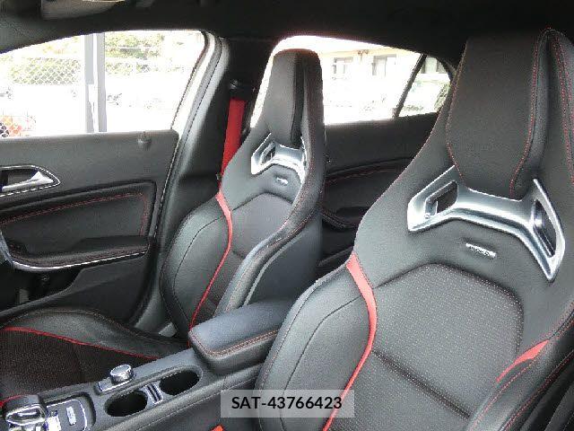 Mercedes Benz GLA-CLASS 2014-09 6791232-24