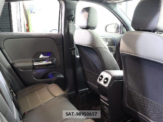 Mercedes Benz GLA-CLASS 2021-09 7251437-13