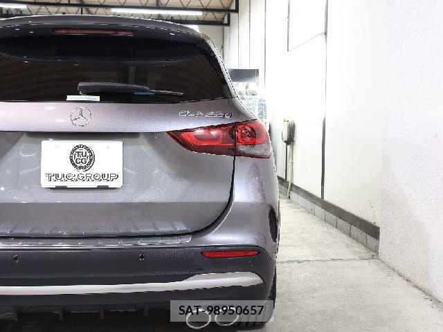 Mercedes Benz GLA-CLASS 2021-09 7251437-14