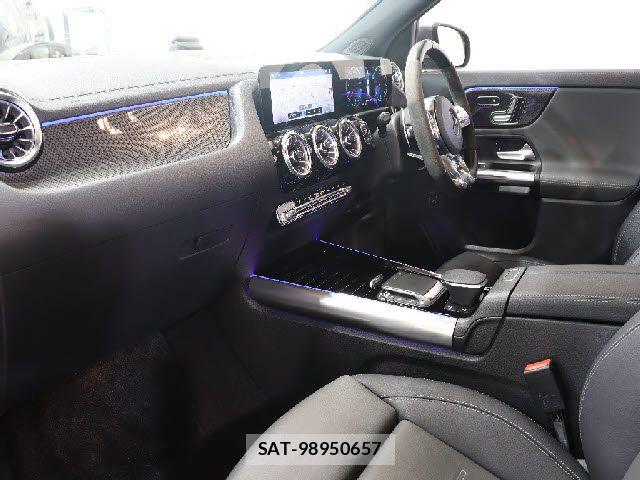 Mercedes Benz GLA-CLASS 2021-09 7251437-1