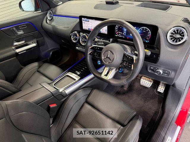 Mercedes Benz GLA-CLASS 2025-07 7328230-1