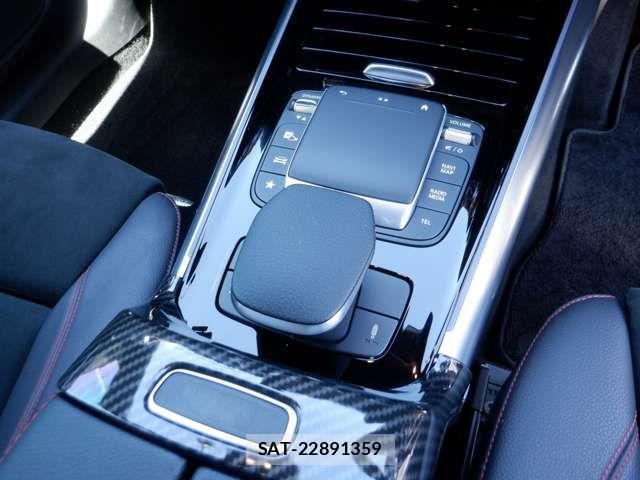 Mercedes Benz GLA-CLASS 2022-06 7358651-14