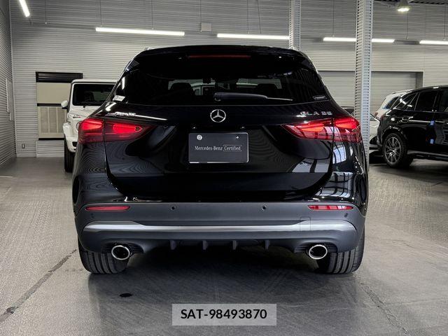 Mercedes Benz GLA-CLASS 2025-06 7455612-3
