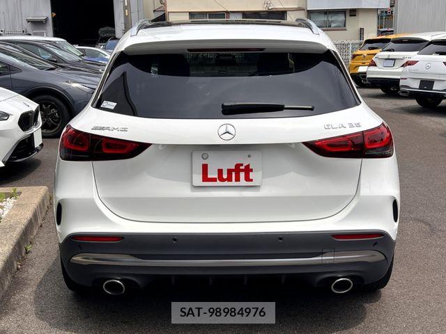 Mercedes Benz GLA-CLASS 2022-07 7962545-4