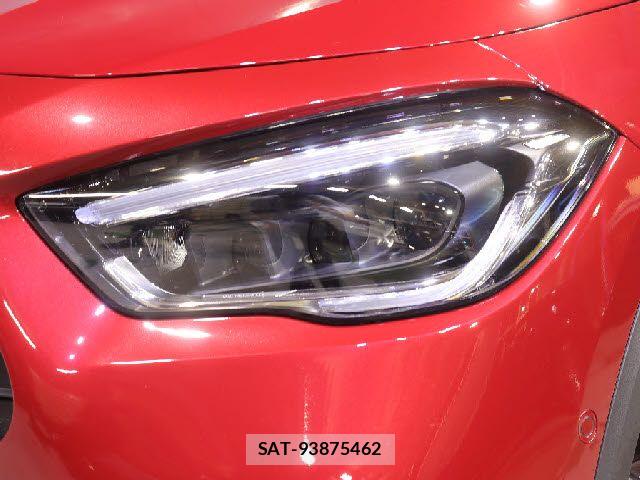 Mercedes Benz GLA-CLASS 2021-07 8100318-22