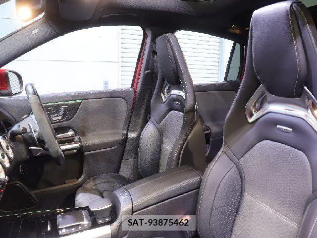 Mercedes Benz GLA-CLASS 2021-07 8100318-28