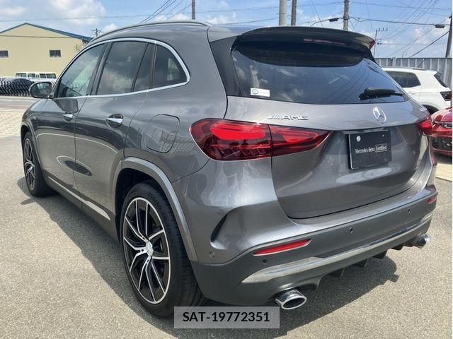 Mercedes Benz GLA-CLASS 2025-04 8245839-2