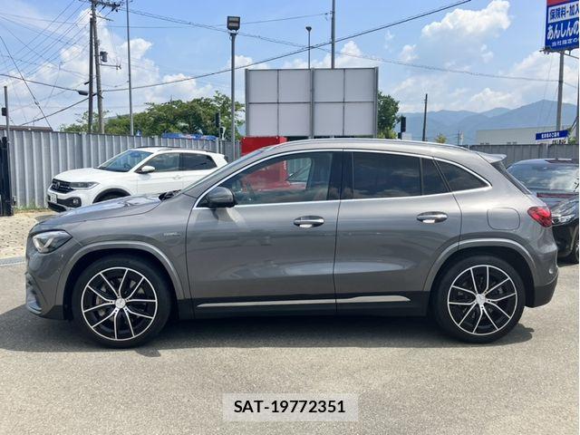 Mercedes Benz GLA-CLASS 2025-04 8245839-4