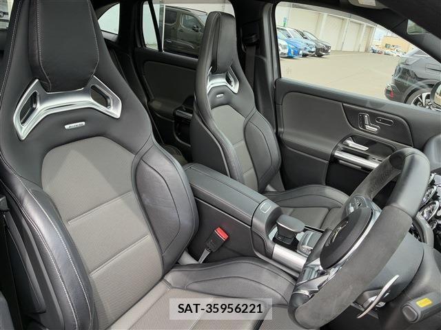 Mercedes Benz GLA-CLASS 2020-12 8245840-13